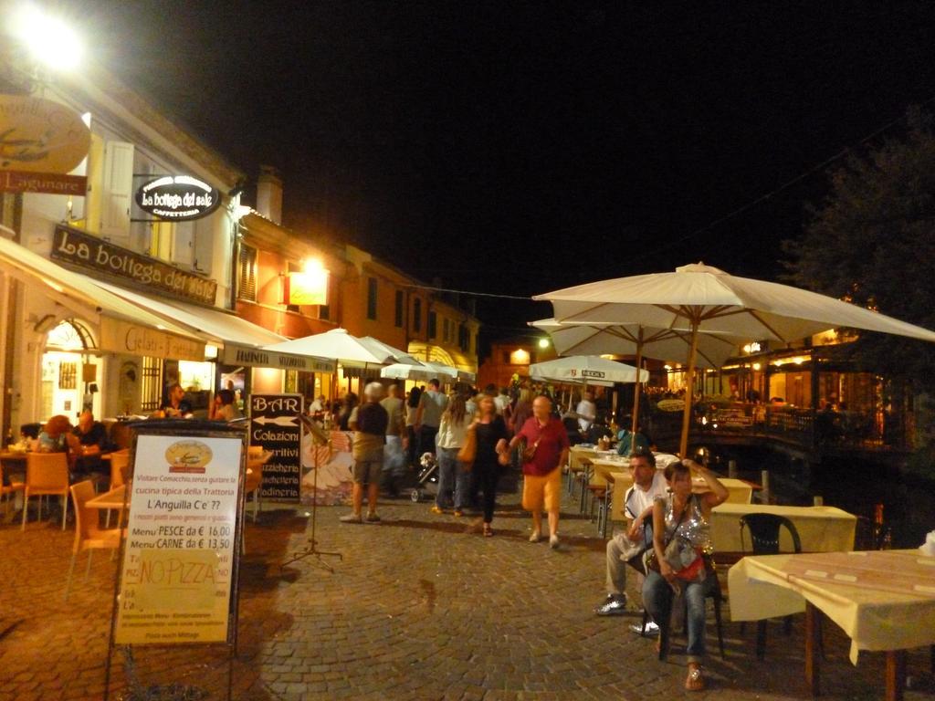 Residenza Holiday Llido Degli Estensi Buitenkant foto